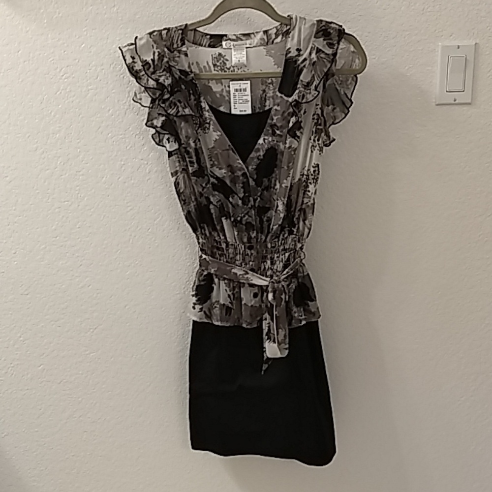 New Charlotte Russe floral blouse dress Sz s